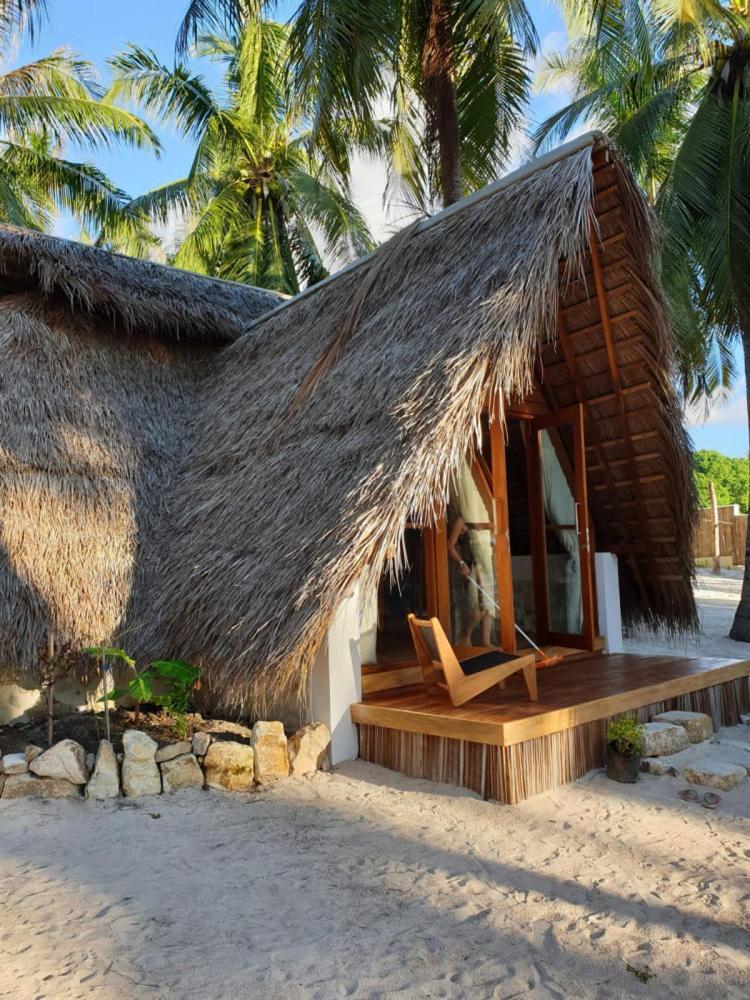 81 Palms Resort Нембрала Номер фото