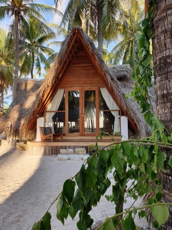 81 Palms Resort Нембрала Екстер'єр фото
